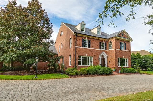 $1,249,000